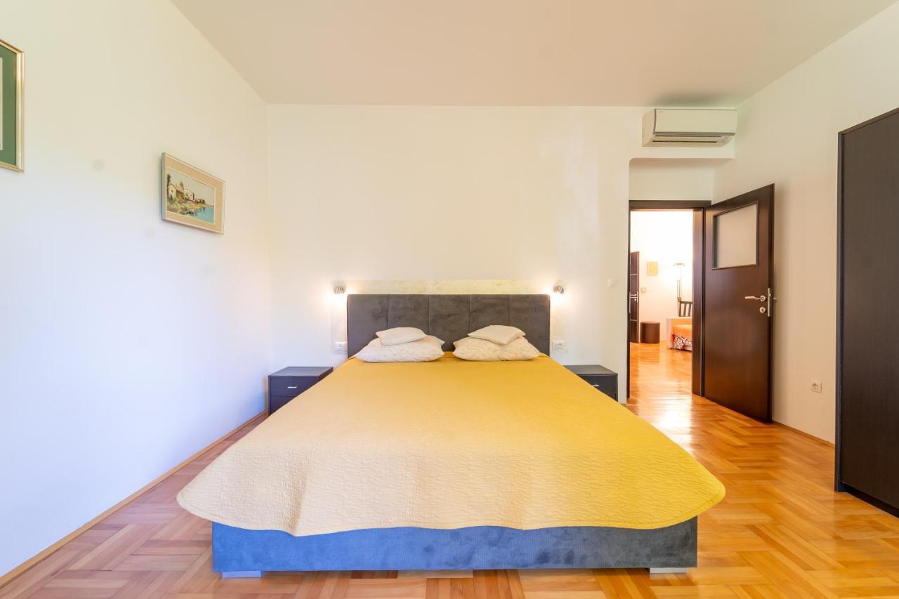Apartments Naja Split Zewnętrze zdjęcie