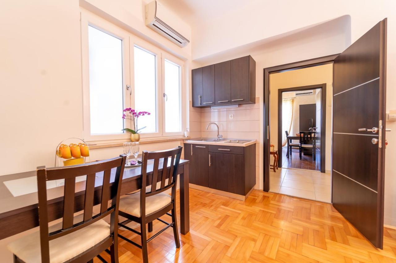 Apartments Naja Split Zewnętrze zdjęcie