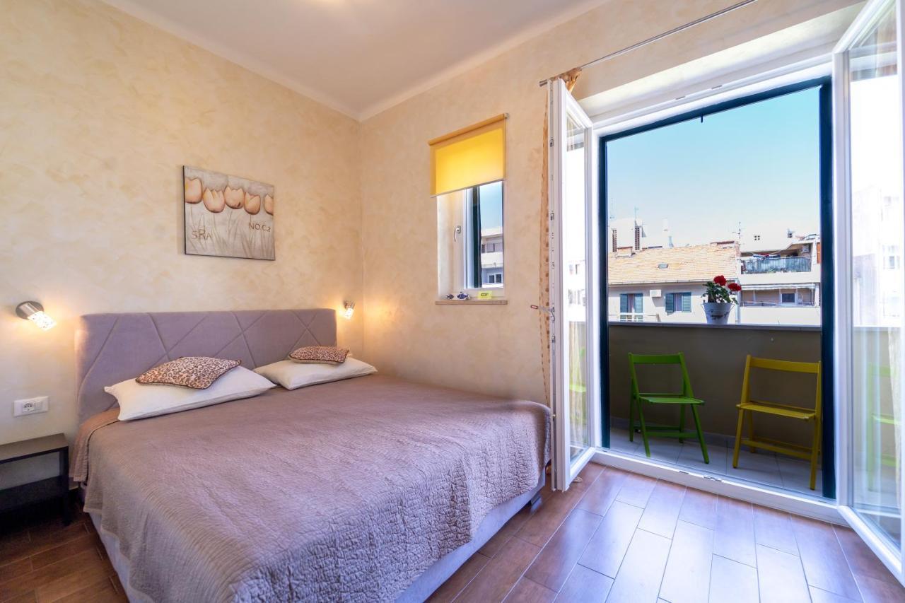 Apartments Naja Split Zewnętrze zdjęcie