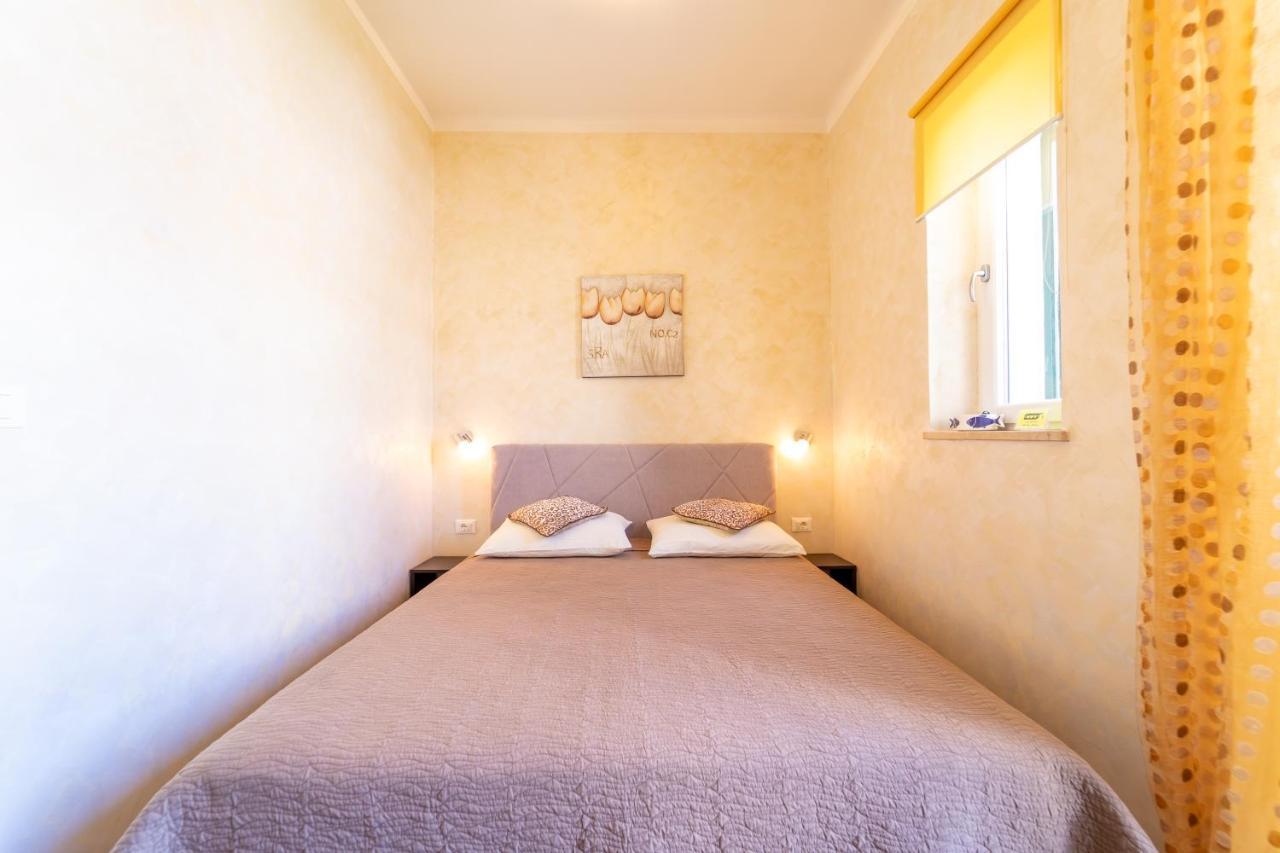 Apartments Naja Split Zewnętrze zdjęcie