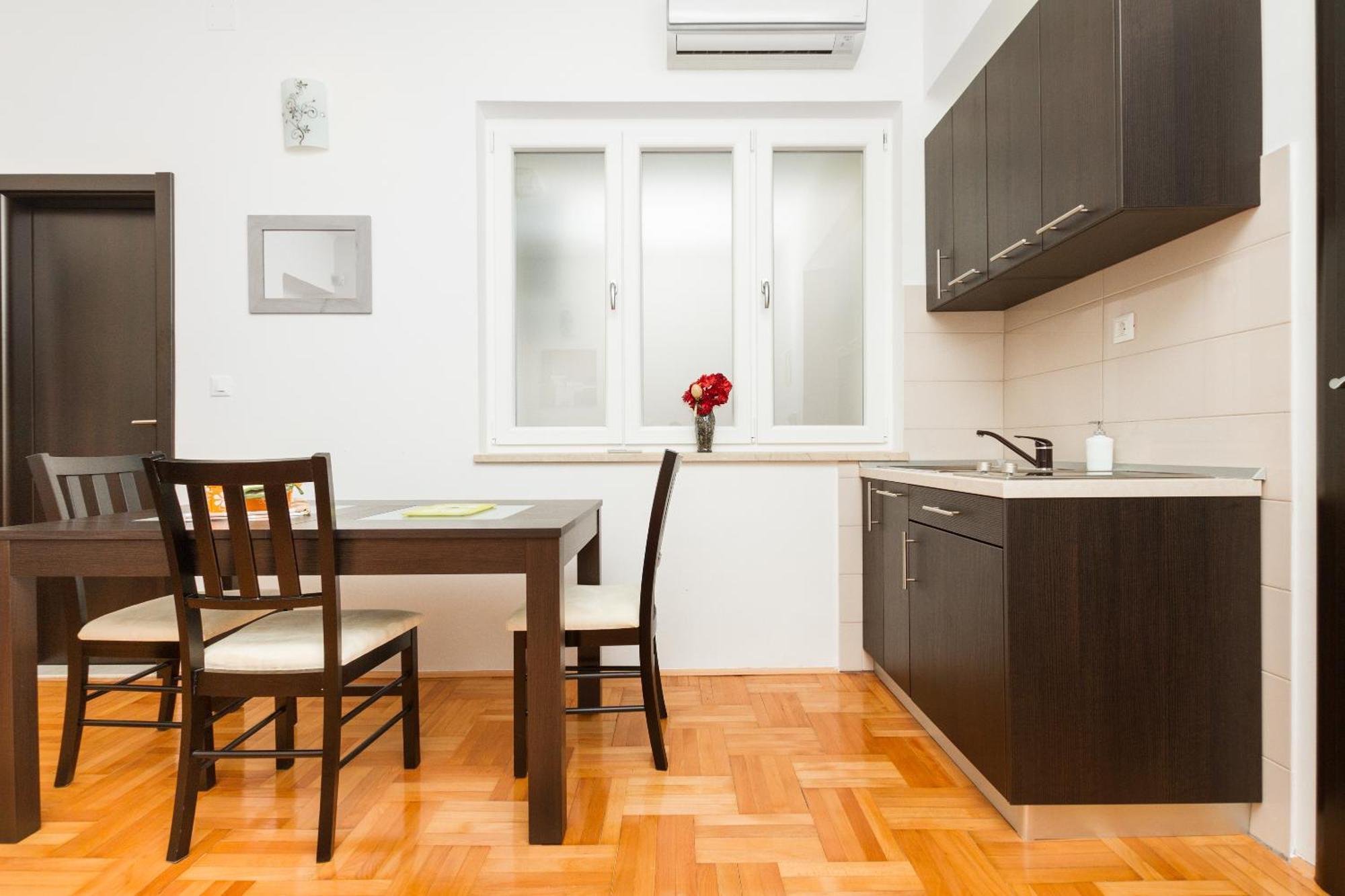 Apartments Naja Split Zewnętrze zdjęcie